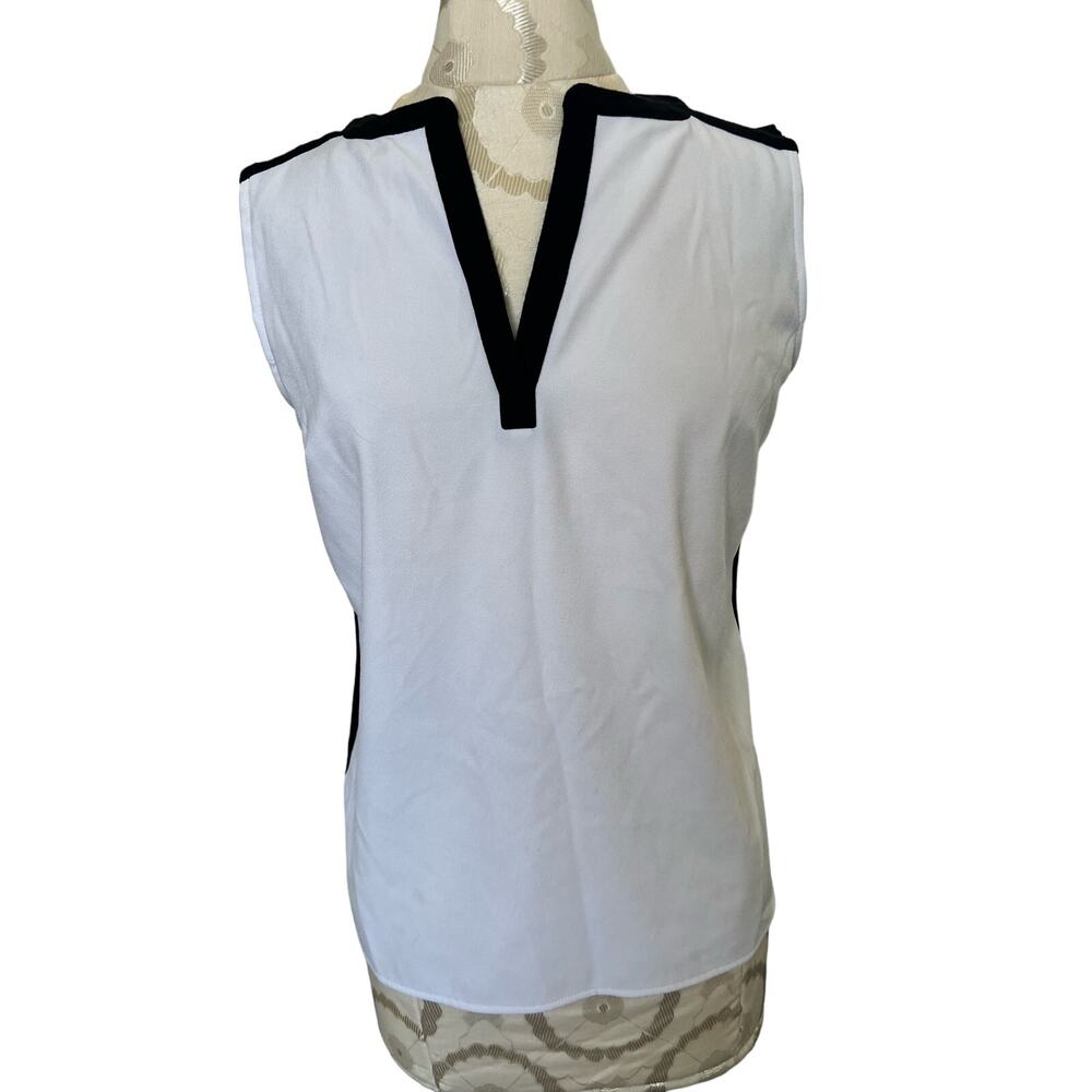 Peter Nygard Women's Classic Sleeveless Top Petite Size 8